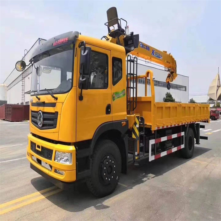 八所镇附近找一辆随车吊出租