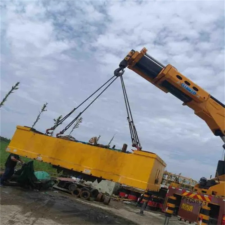 八所镇随车吊吊集装箱怎么吊